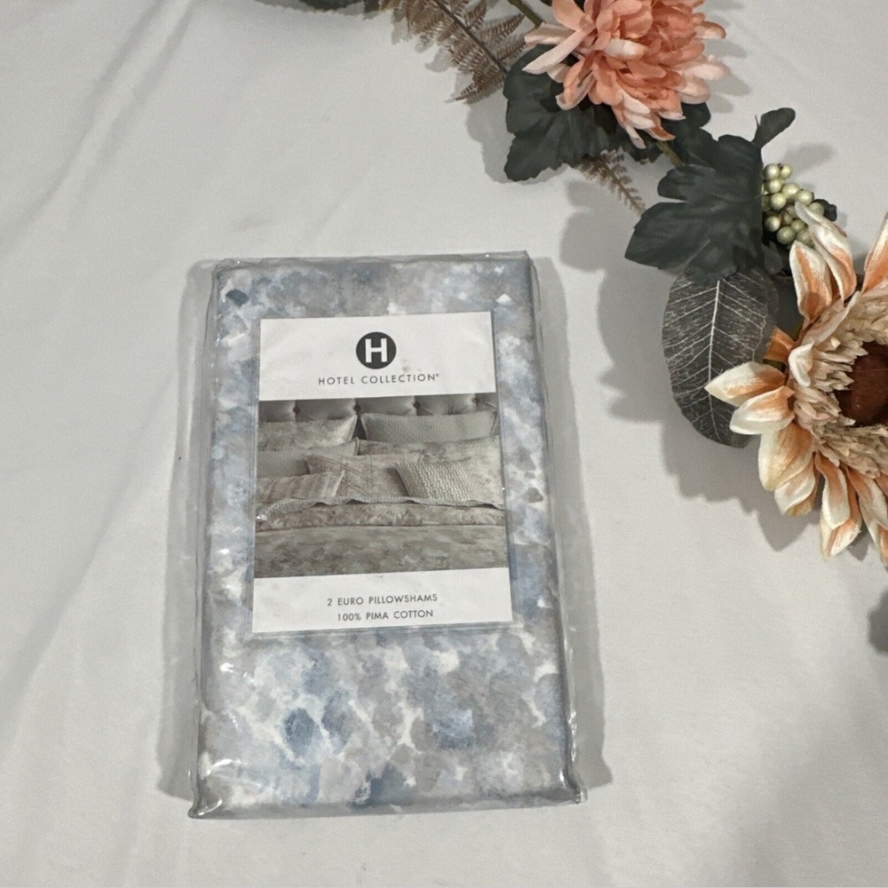 NIB $185 [ 2‎ Euro Shams ] for Hotel Collection Speckle